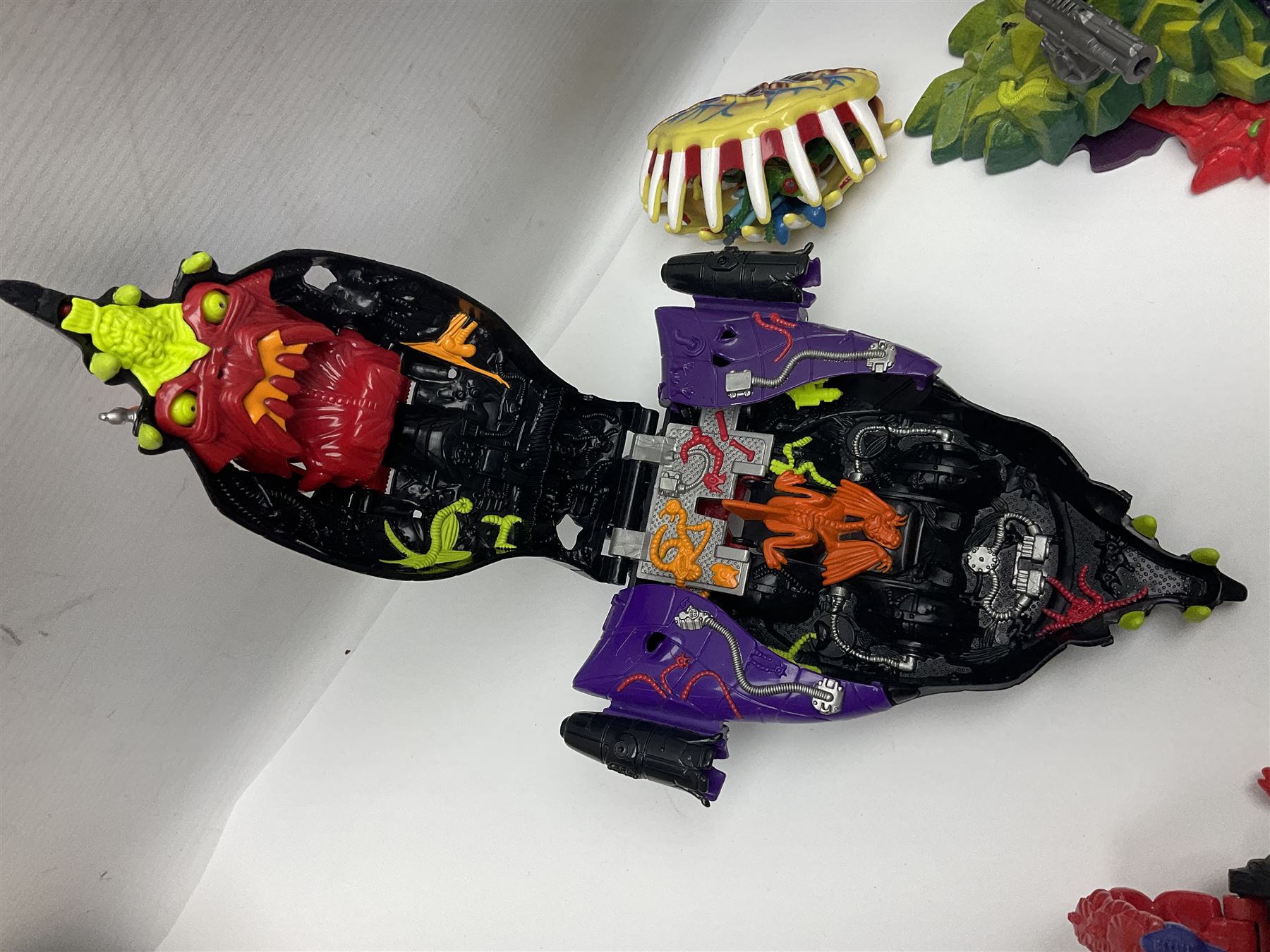 Mighty Max, 1990s Bluebird Toys PLC, large play sets Mighty Max Takes Terror Talons, Mighty Max Blasts Magus, Mighty Max Storms Dragon Island; six further Doom Zones, three Horror Heads and assorted related mini figures and accessories 
