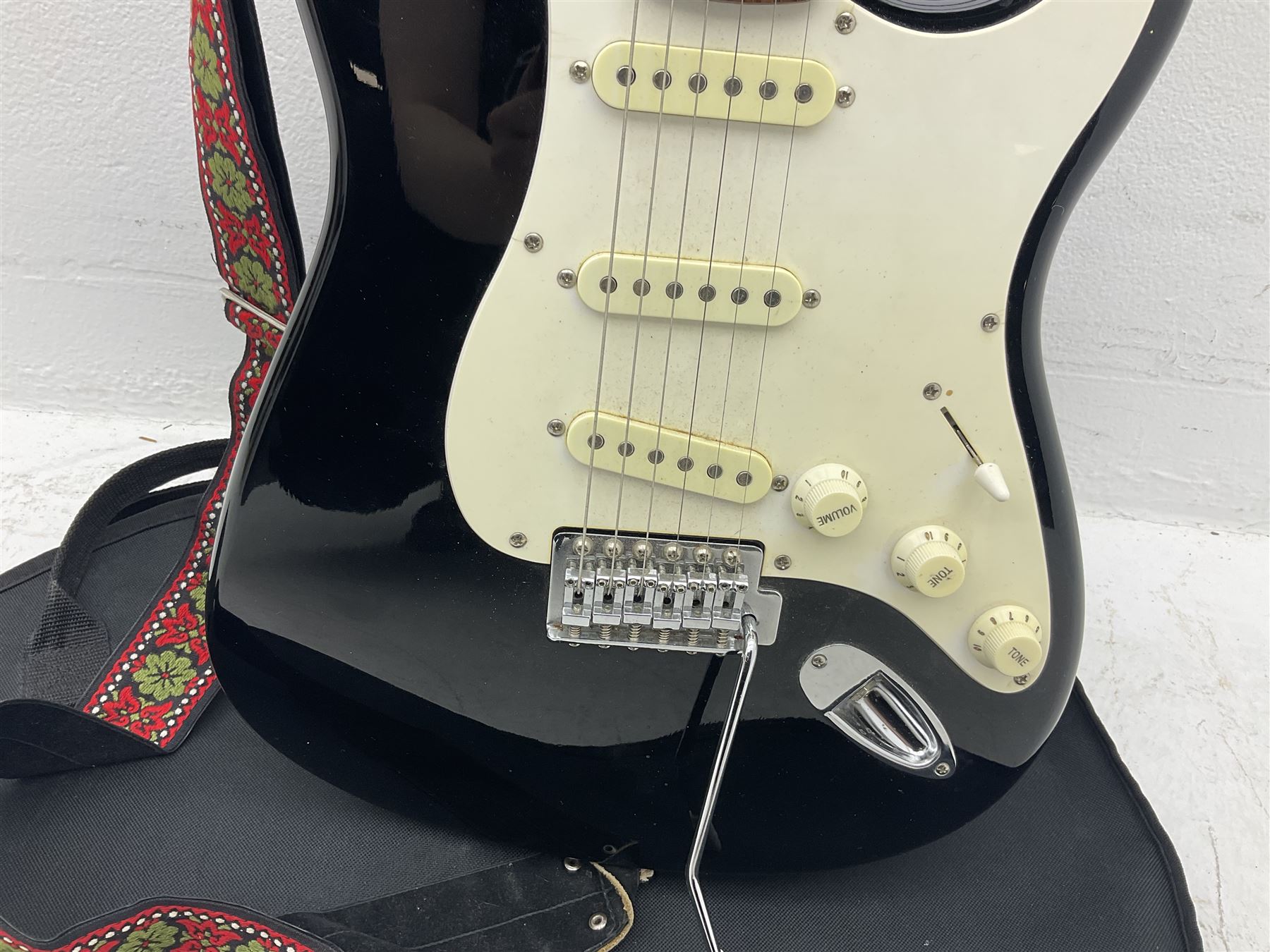 Fender Squier Strat Affinity six-string electric guitar with 20th anniversary plaque verso, serial no.CY20815325 L99cm; in soft carrying case