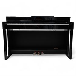 Yamaha - 'Clavinova' electric piano in black lacquered case, model number 'CLP-440' 