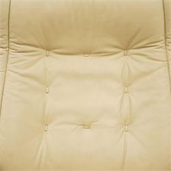 Ekornes - Stressless cream leather upholstered reclining armchair 