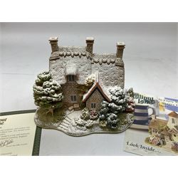 Ten Lilliput Lane winter (snowed) cottages, to include Yuletide Inn, The Christmas Present and Kerry Lodge, all boxed with deeds