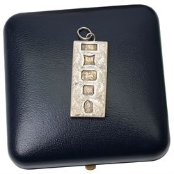 Collection of commemorative coins,. silver ingot pendant and chain and £5 coin