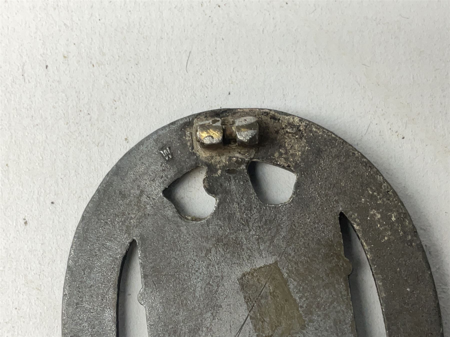 WW2 German General Assault badge and a Wound badge (2)