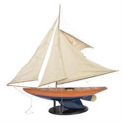 20th century wooden pond yacht on stand, H120cm, W90cm