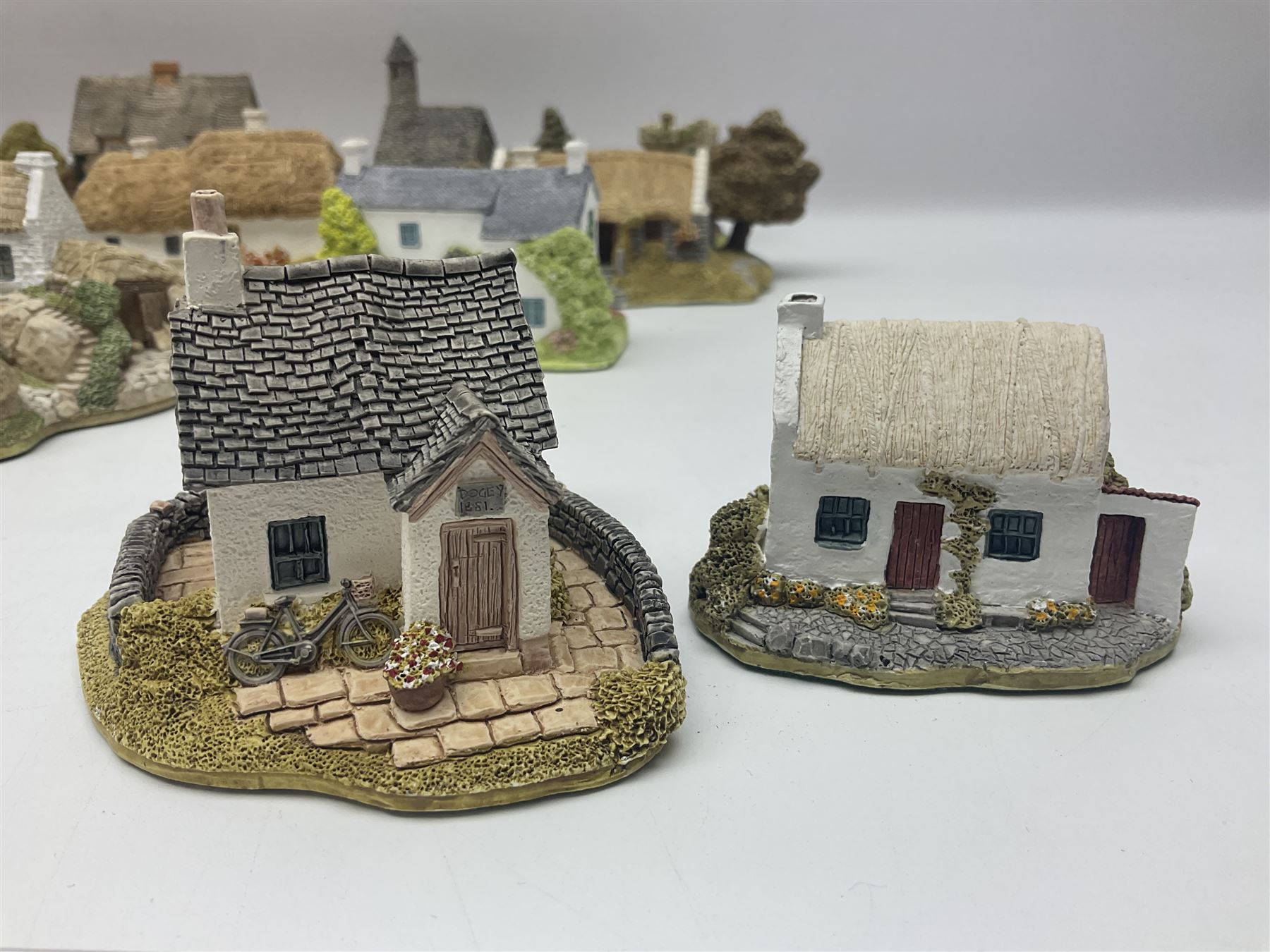 Sixteen Lilliput Lanes from the Irish Collection, to include Kilmore Quay, Causeway Cottage, Blarney Castle, Quite Cottage etc, all with boxes and deeds 