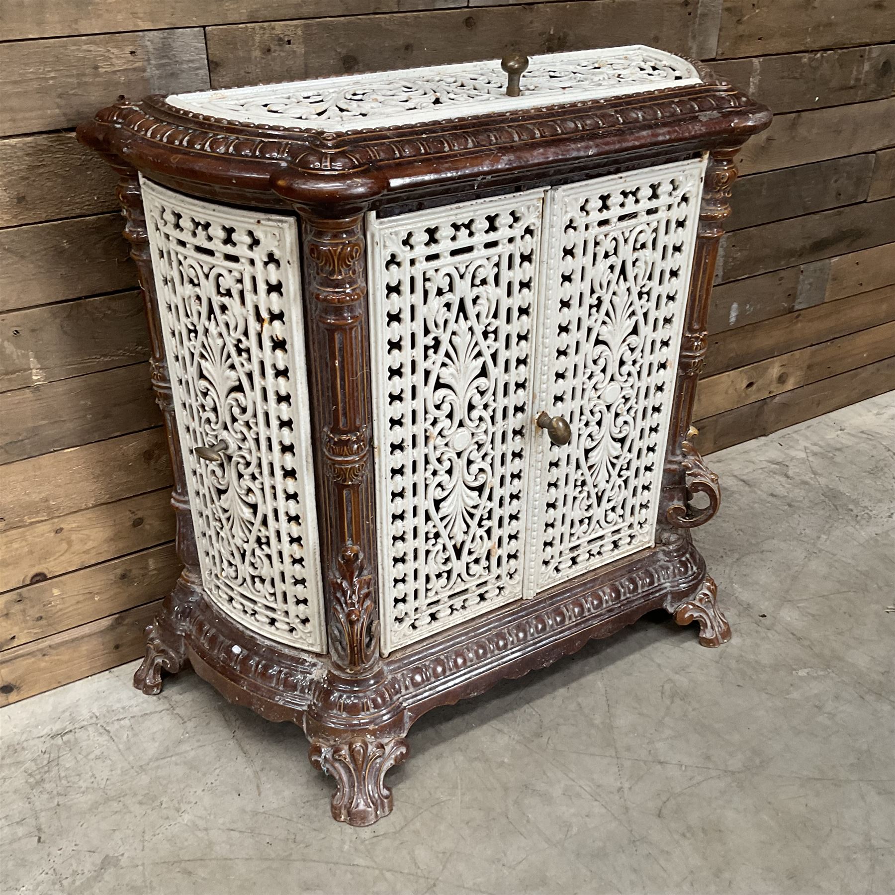 Early 20th century French ornate painted cast iron stove
