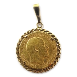  1905 gold half sovereign, loose mounted in 9ct gold pendant stamped 375   