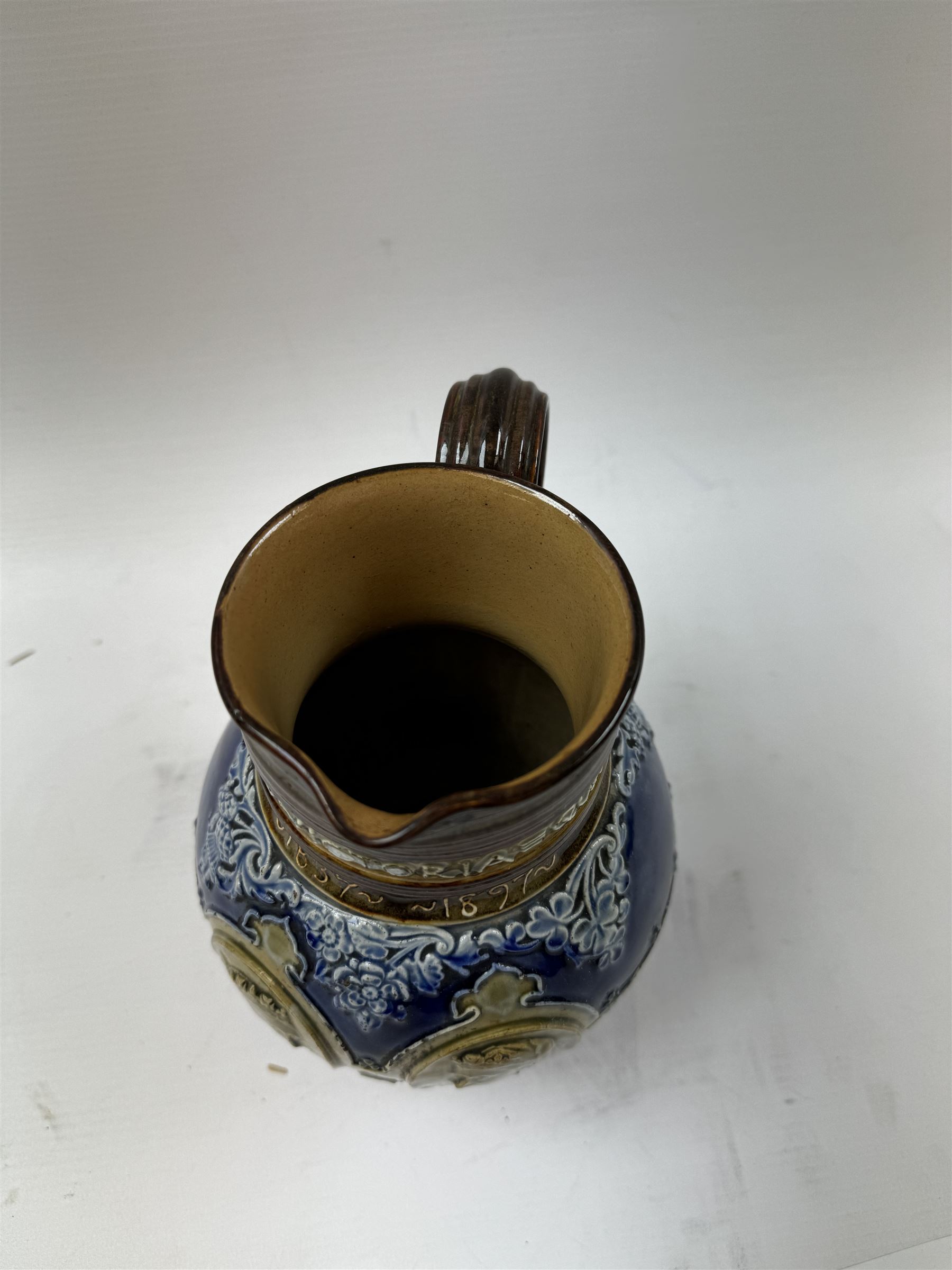 Doulton Lambeth Queen Victoria diamond jubilee jug | Ceramics | 107344