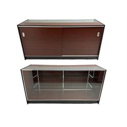 Shop display cabinet counter, glazed fro