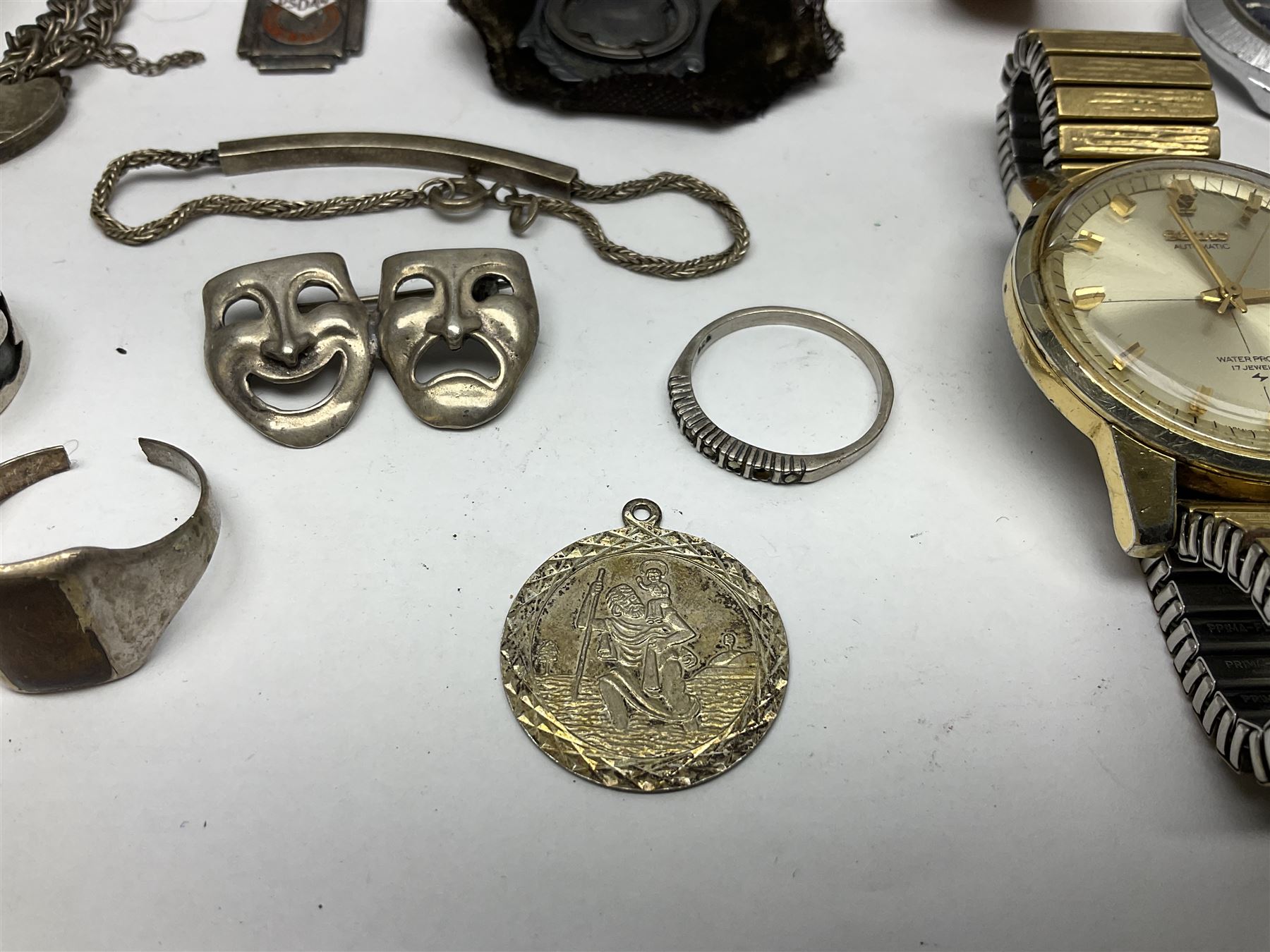Four wristwatches including Seiko automatic, Sekonda, Timex and Ingersoll, silver Acme Lever pocket watch by H Samuel, 9ct gold keepers ring, silver and 9ct gold paste stone set cluster ring, silver and stone set silver jewellery and other vintage jewellery