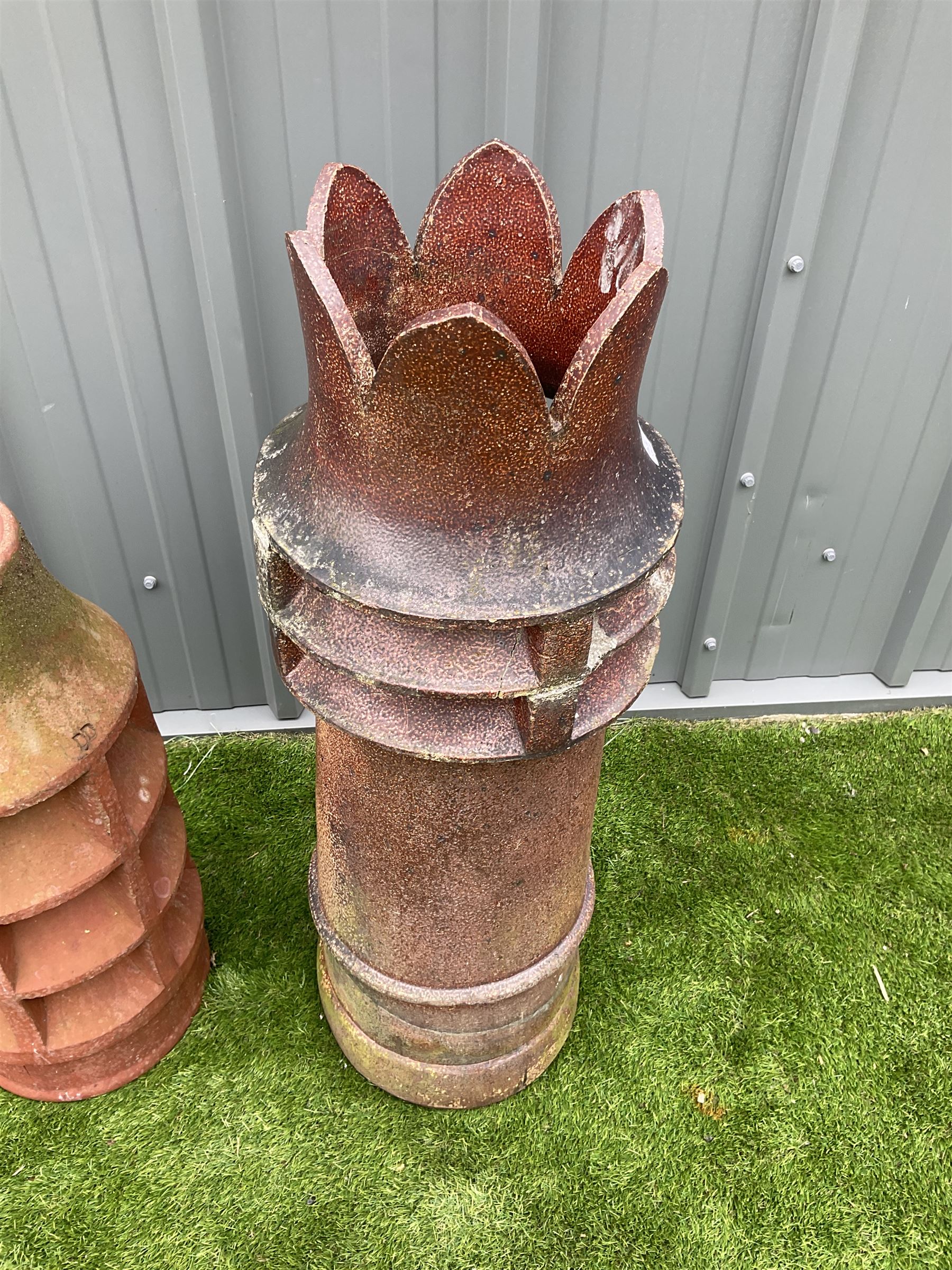 Victorian terracotta tulip top chimney pot, and another chimney pot (2) - THIS LOT IS TO BE COLLECTED BY APPOINTMENT FROM DUGGLEBY STORAGE, GREAT HILL, EASTFIELD, SCARBOROUGH, YO11 3TX