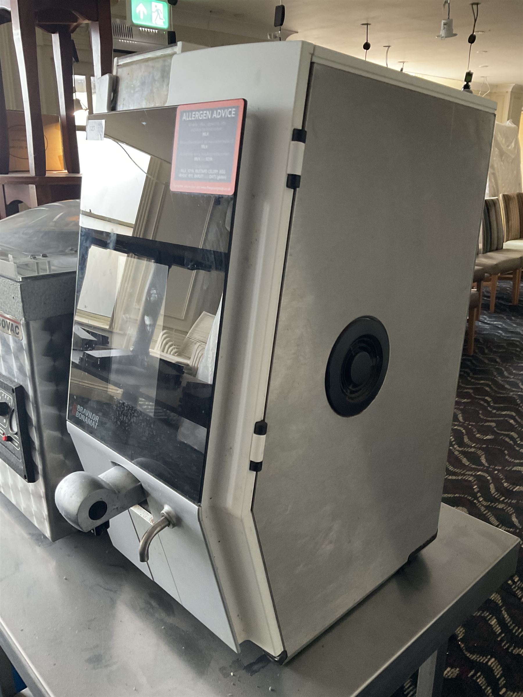 Bravilor Bonamat fresh coffee machine - spares or repairs- LOT SUBJECT TO VAT ON THE HAMMER PRICE - To be collected by appointment from The Ambassador Hotel, 36-38 Esplanade, Scarborough YO11 2AY. ALL GOODS MUST BE REMOVED BY WEDNESDAY 15TH JUNE.