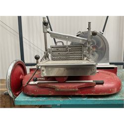 Berkeley And Parnalls Commercial meat slicer