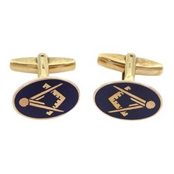 Pair of 9ct gold enamel Masonic cufflinks, Birmingham 1973