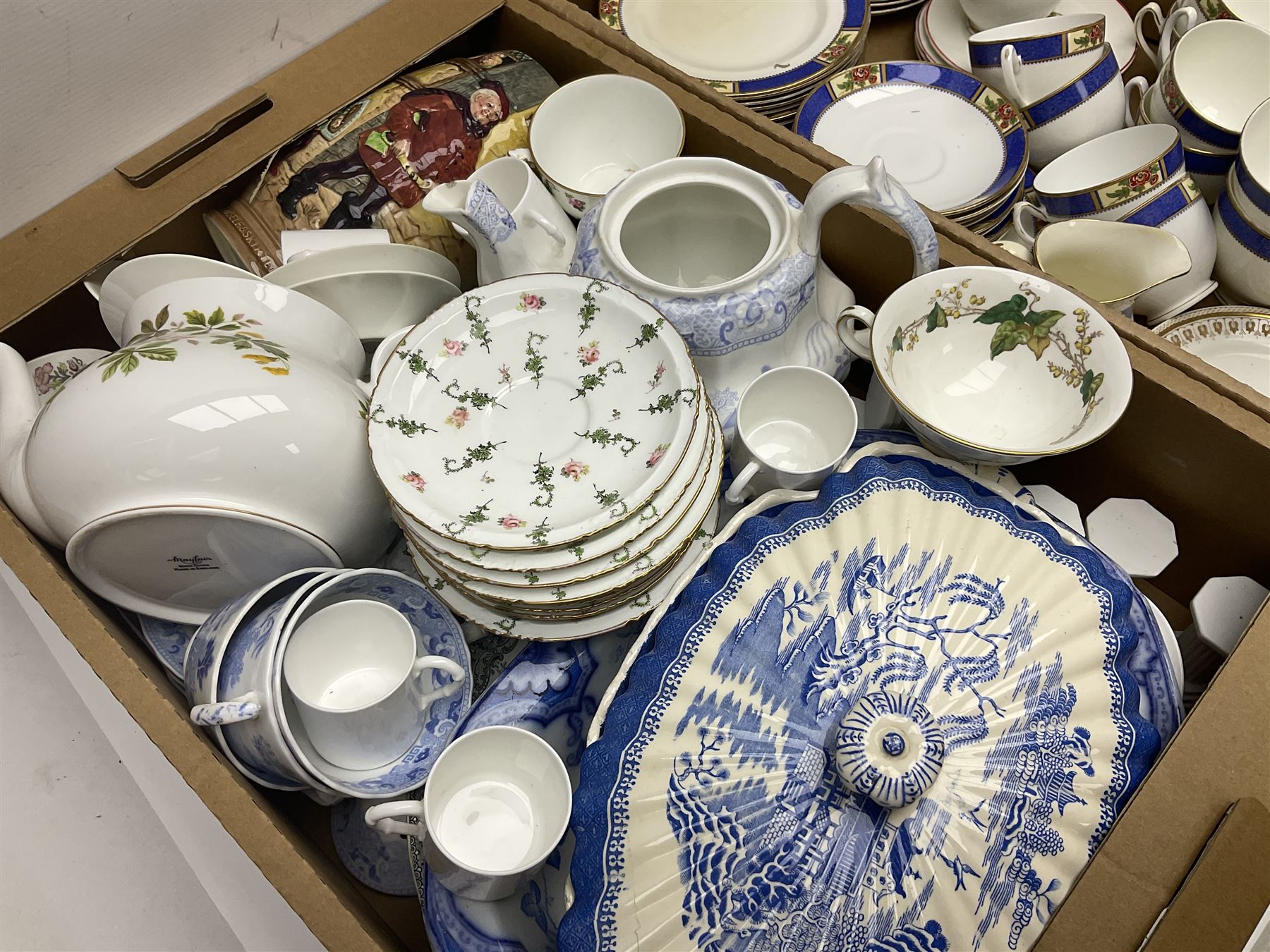 Spodes velamour twin handled mantel vase, together with Royal Doulton wash stand set, Royal Worcester coffee cans and saucers and other ceramics, in six boxes 