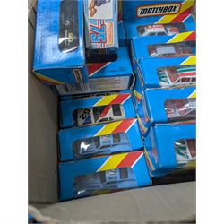 Collection of die-cast vehicles, including Crestley Collection, Bburago, Limited Edition Oxford Die-Cast and sealed Matchbox examples, some boxed