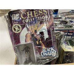 Eaglemoss DC Chess Collection - thirty=-two magazines with models each as issued in unopened plastic bags (32)