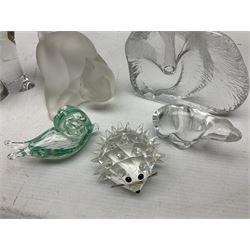 FM Ronneby Sweden large bear paperweight, together two glass penguins, one signed, small Hadeland bear and other glass animals. FM bear H9cm 