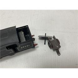 ‘00’ gauge - eight kit built steam locomotives, mostly for restoration comprising LNWR/LMS Whale G Class 0-8-0 no.49078 in BR black; Class J11 (Pom-Pom) 0-6-0 no.64451 in BR black; Class F4 2-4-2T no.67214 in BR black; Precursor Tank Whale ‘Dreadnought’ 4-4-0 no.659 in black; Class O2 2-8-0 no.63936 in BR black; Class A4 4-6-2T no.6978 in LNER crimson; Class C16 4-4-2T no.67489 in BR black; Class A6 4-6-2T no.69791 in BR black (8) 