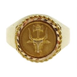 14ct gold bulls head signet ring, stamped 585, approx 4.35gm