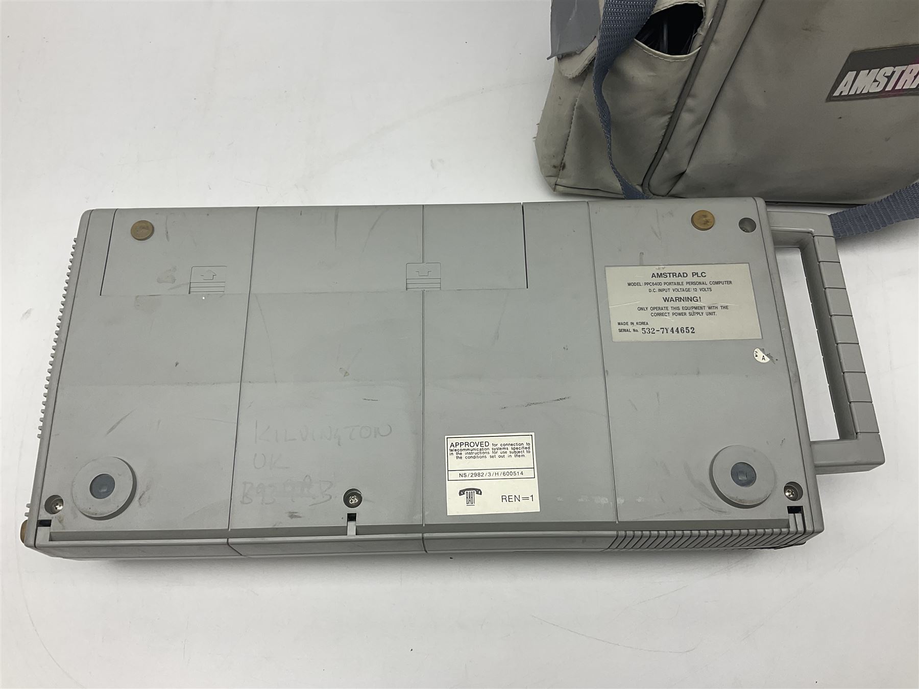 Amstrad PPC640 computer, with accessories