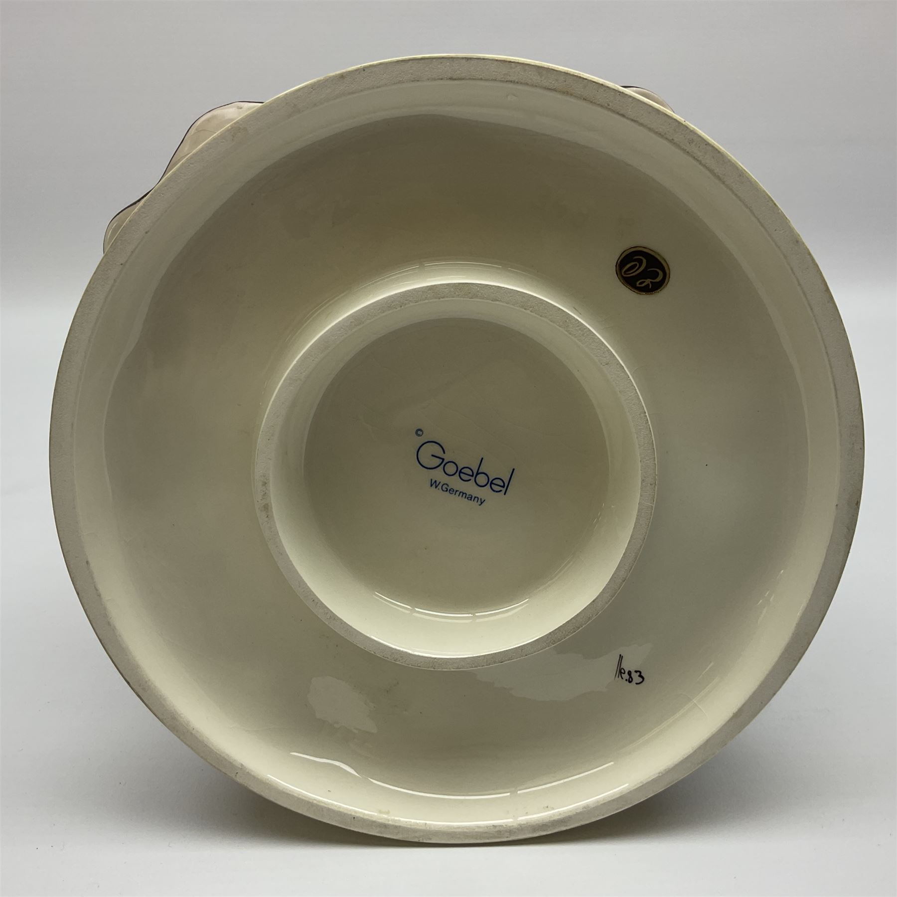 Large Hummel figure group by Goebel, Ring Around the Rosie, H19cm