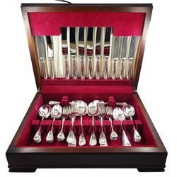 Canteen of silver cutlery for six place settings (one large fork and one small knife missing), Old English pattern with scallop shell terminals, the knives with stainless steel blades by H L Brown & Son, Sheffield 1977, cased