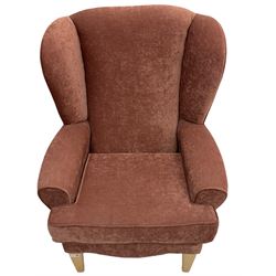 Wingback Chair pink fabric 