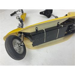 E-Scooter yellow electric 2-wheel scooter with seat and charger L106cm