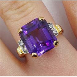 Gold amethyst and four stone diamond ring, stamped 14K