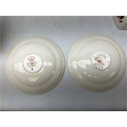 Masons Ironstone Mandalay pattern wares, to include table lamp, pair of candlesticks, clock, pair of vases, footed dish, dinner plates etc (18)