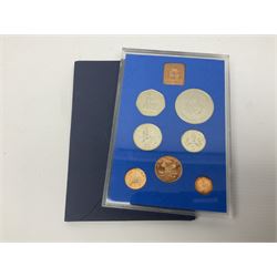 Mostly Great British coins, including two part filled collectors folders 'Great Britain Pennies', commemorative crowns, twocoinage of Great Britain and Northern Ireland sets dated 1970 and 1972 in card folders, Queen Elizabeth II 2001 five pound coin, Brunel commemorative two pound two coin set in card folder etc and a small number of stamps