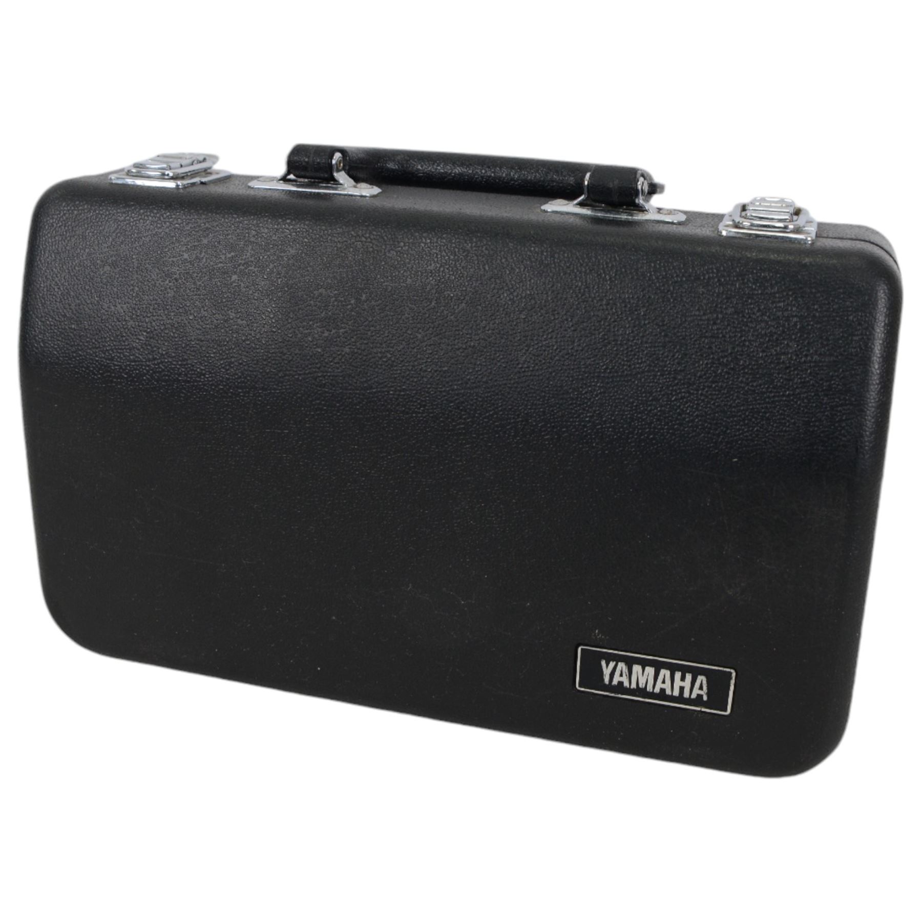 Yamaha 26 student clarinet, with a resin body and chrome keys, in a velvet lined and padded hard case.