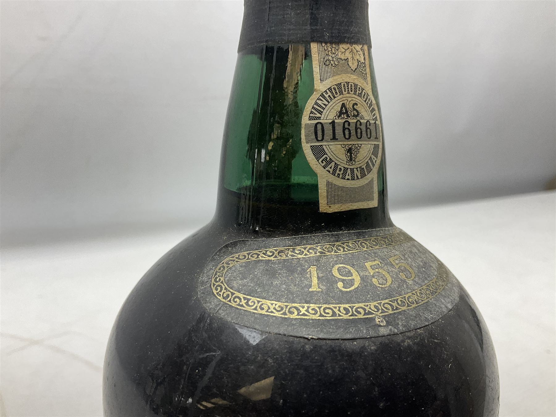 Amandio 1955, tawny port, unknown content and proof