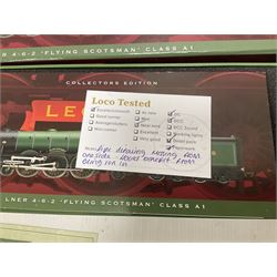 Hornby ‘00’ gauge - Limited Edition Hornby Legends Series no.989/1000 Class A1 LNER 4-6-2 ‘Flying Scotsman’ no.4472 in green; in original box with certificate of authenticity 