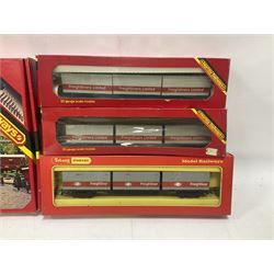 Hornby/Tri-Ang ‘00’ gauge - fifteen goods wagons to include freightliners with containers, ore wagons, closed vans etc; together with R404 Operating ore wagon set; all boxed (16) 