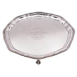 Modern silver salver, of circular form with shaped and gadrooned rim, and presentation engraving to centre, upon three ball and claw feet, hallmarked Cooper Brothers & Sons Ltd, Sheffield 1971, D19.5cm, approximate weight 11.67 ozt (363.1 grams)