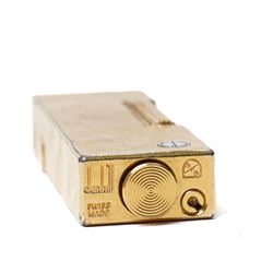 Dunhill gold plated Rollagas Silk Moire design lighter