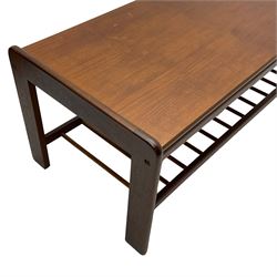 Mid-20th century teak coffee table, rectangular top over undertier 
