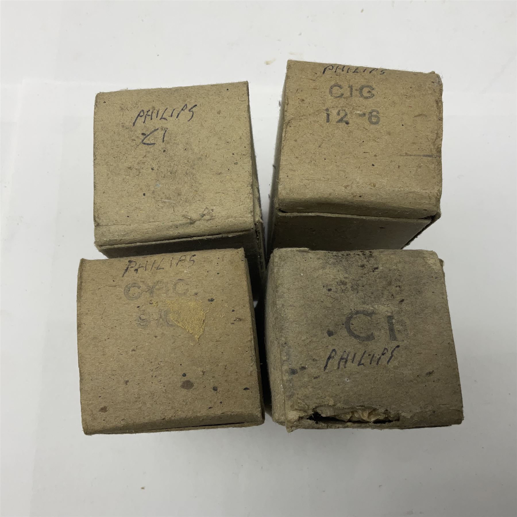 Eight Philips Miniwatt thermionic radio valves/vacuum tubes, including AZ31, C1, 1867, CY31, C1C, CY1C, four in original boxes