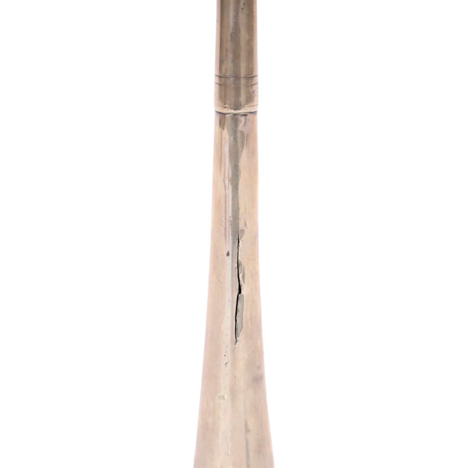 Early 20th century silver hunting horn, of typical form engraved 'South Oxfordshire Hounds W.H.B. from W. and C.F. Season 1905-6 43 Brace', marked Whippy London , hallmarked (worn and indistinct), L24cm