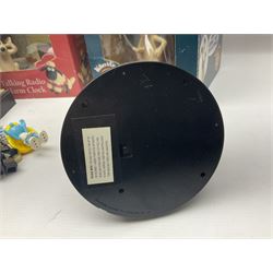 Nintendo Super Mario Bros 1992 Zeon alarm clock, Wallace and Gromit alarm clocks and further collectables 