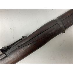 WW1 Lee Enfield SMLE bolt-action rifle, dated 1918, with single barrel band and bayonet fitting L113cm FIREARMS CERTIFICATE REQUIRED OR RFD