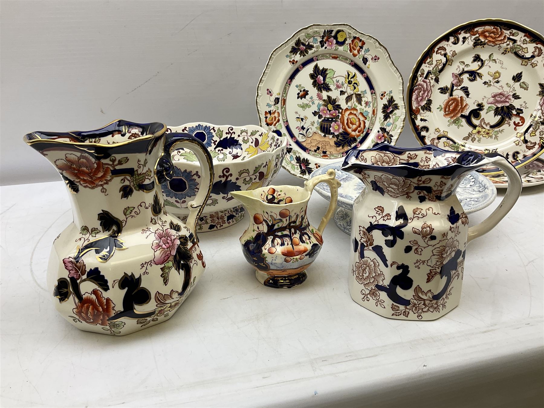 Masons Ironstone bowl commemorating Silver Jubilee, limited edition, together with Masons Mandalay pattern jug and two plates, and other similar ceramics