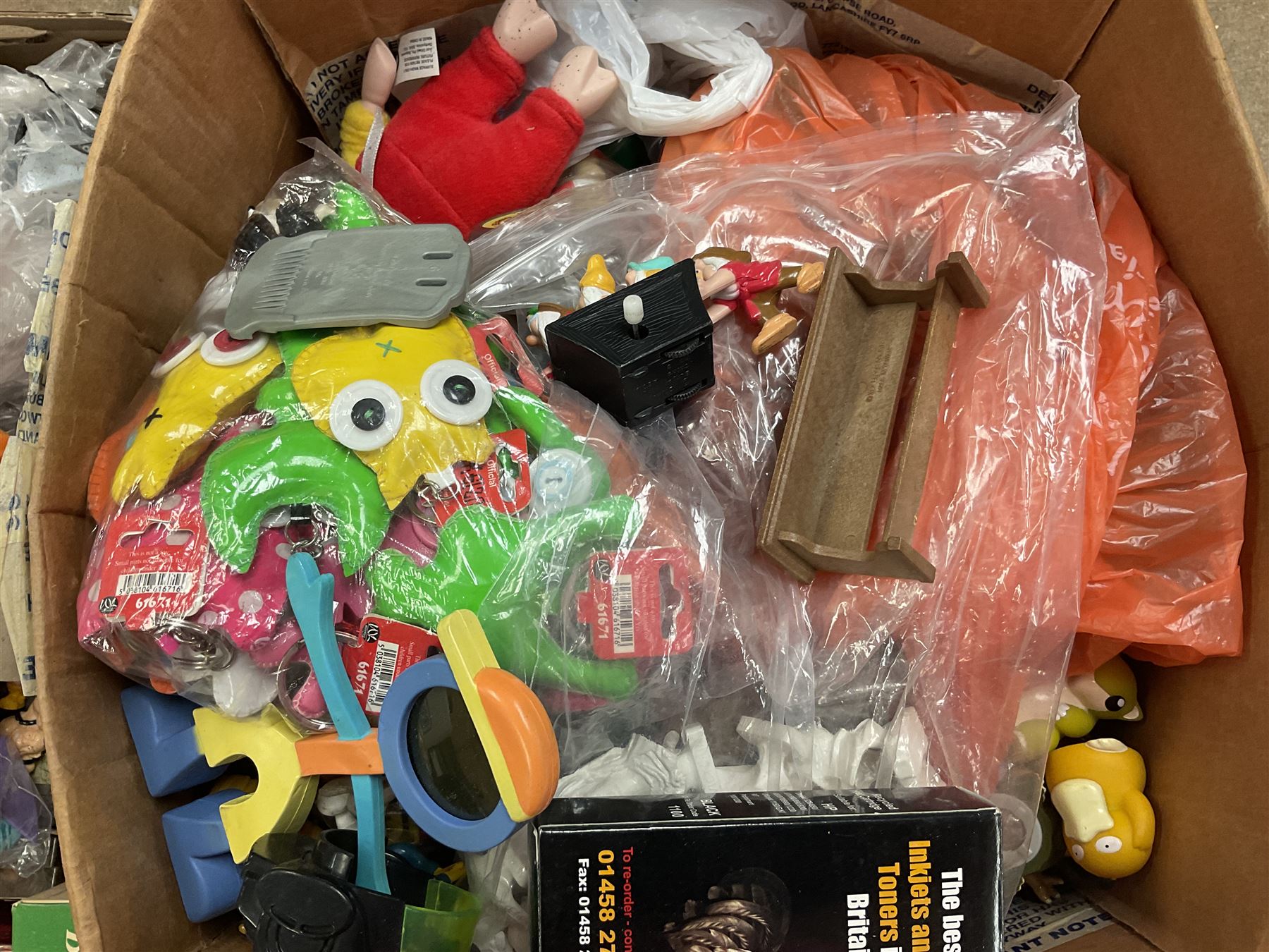 Large quantity of modern toys to include Matchbox Chopper Chase, Nikko battery control airplane, small amounts of K’nex, Meccano, playing cards to include Yu-Gi-Oh cards, keyrings etc in three boxes 