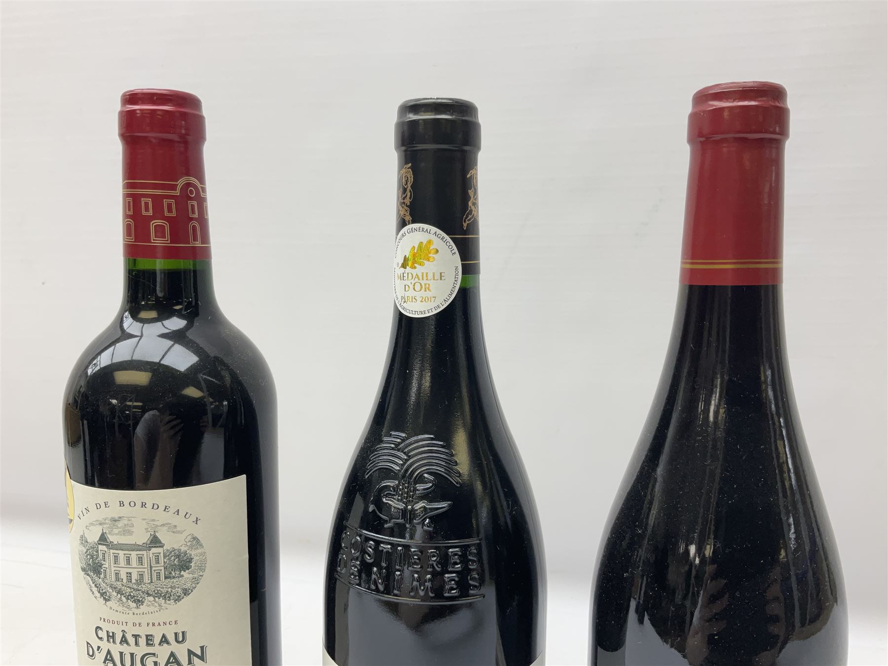 Mixed red wines including six bottles Chateau Verniotte Castillon Cotes de Bordeaux 2011, 750ml 14.5% vol, two bottles Chateau Philippe Lamour Costieres De Nimes 2016, 750ml 14% vol, Chateau du Prieur Bordeaux 2016 and five others of various contents and proofs (14)  