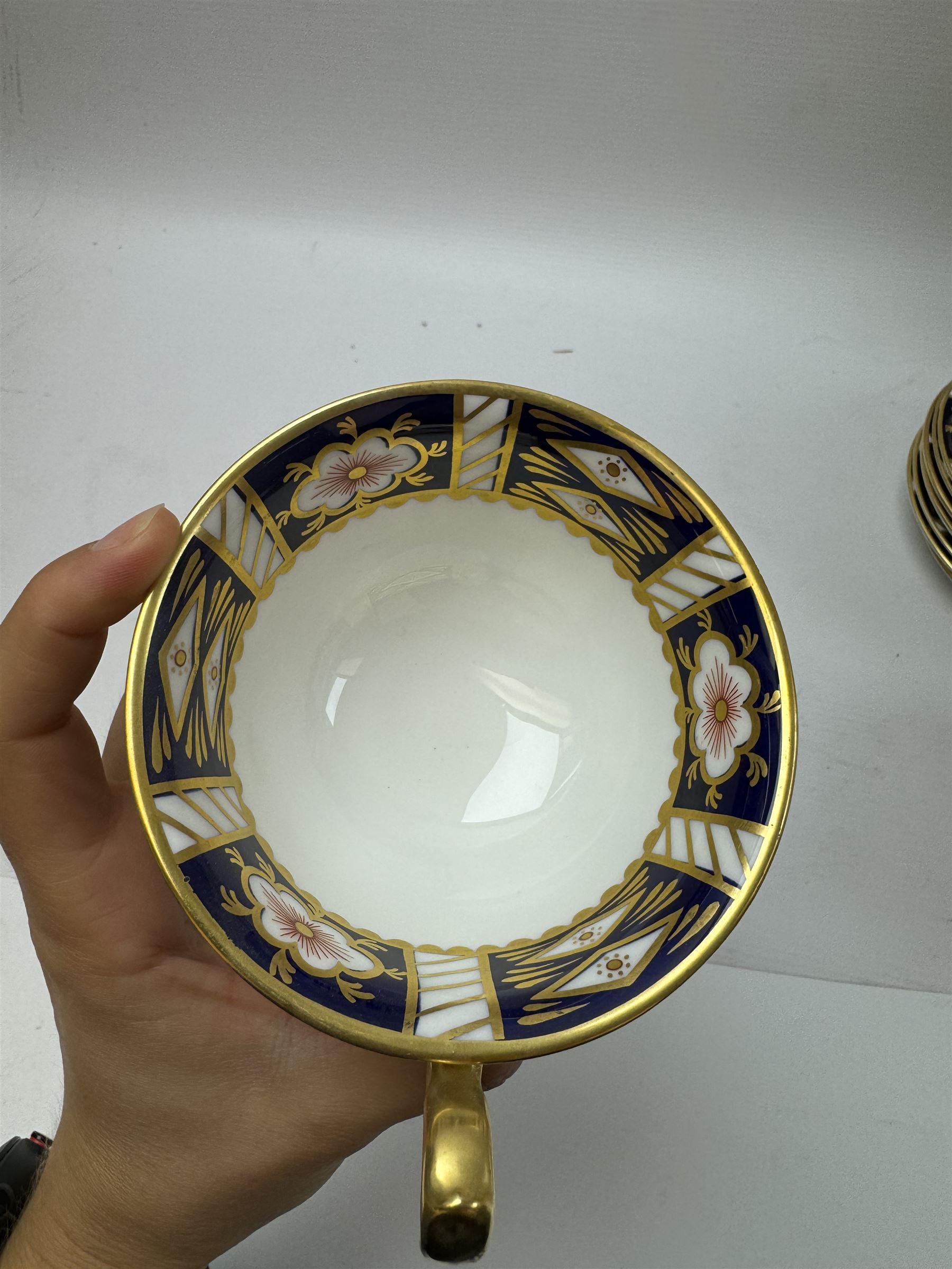 Royal Crown Derby Imari pattern 2451, four teacups, six saucers, six dessert plates etc 