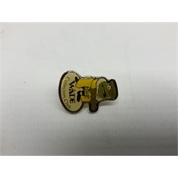 Twelve Wade Collectors Club Figures, comprising six Wind in the Willows figures; Rattie, Mole, Toad, Badger, Weasel and Rattie and Mole on the Water, Six Peter Pan figures; Captain Hook, Peter Pan, Wendy, John, Michael and Tinkerbell  