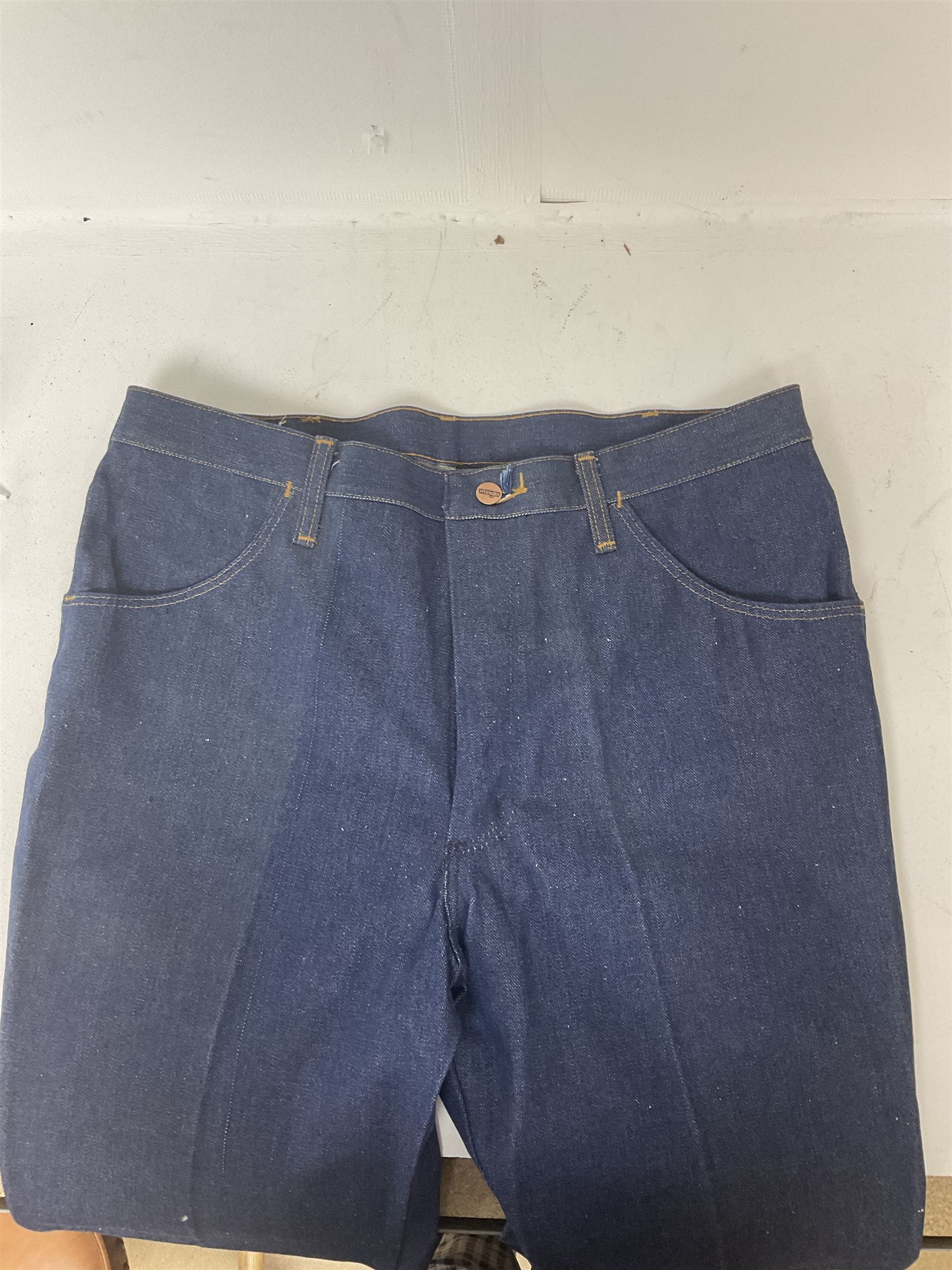 1970's Wrangler blue denim Jeans, with tag, size 38 34, waist 38 97