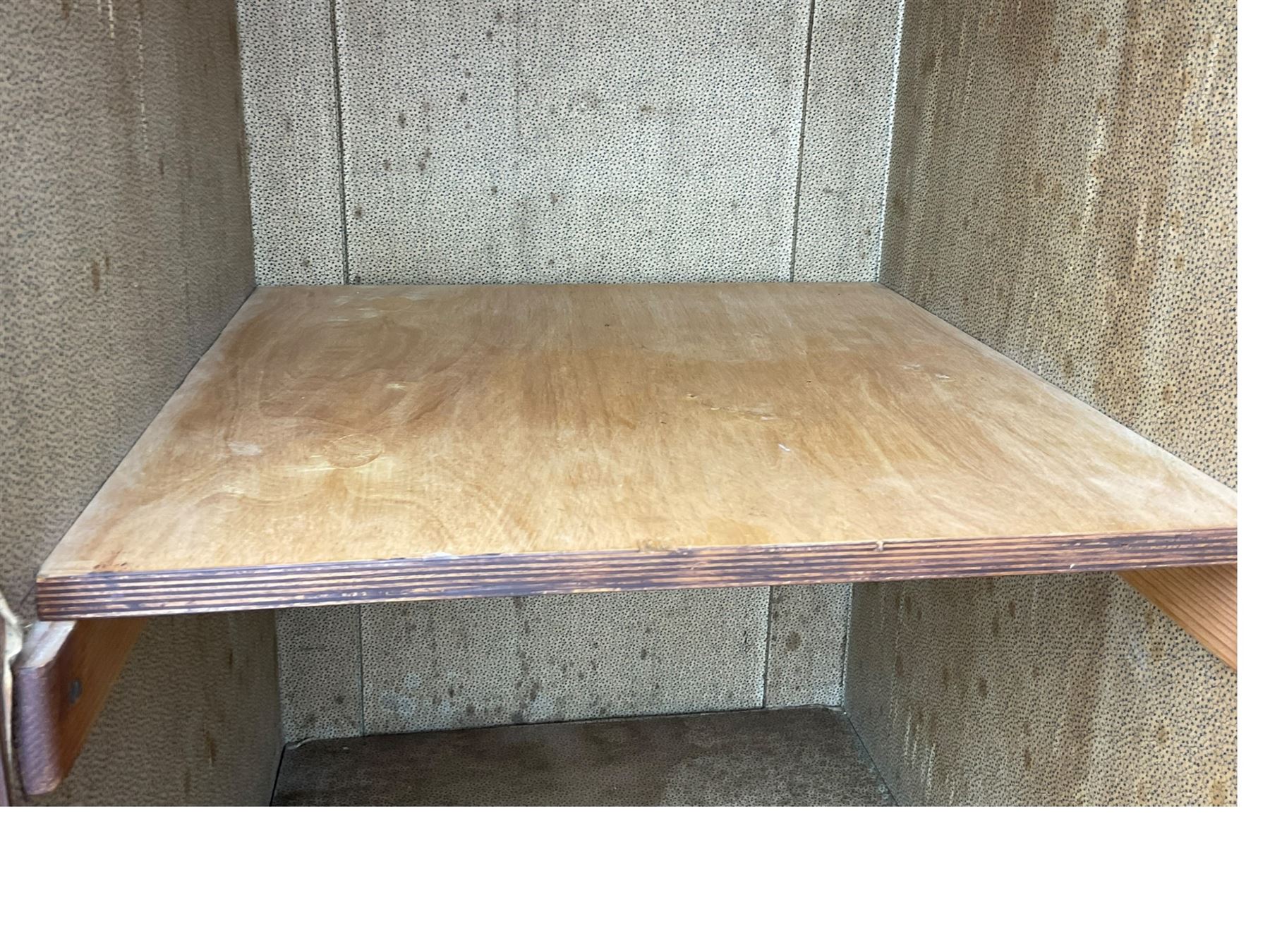 Late Victorian walnut triple combination wardrobe, projecting moulded and dentil cornice, central shaped bevelled mirror glazed door, cartouche and curled leaf carved panels over figured walnut veneered panels, fitted with drawer to base, on bracket feet